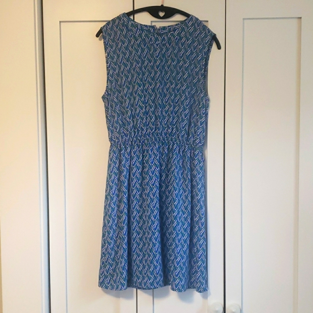 Andree by Unit Blue & Green Geometric Smocked Waist Sleeveless Dress